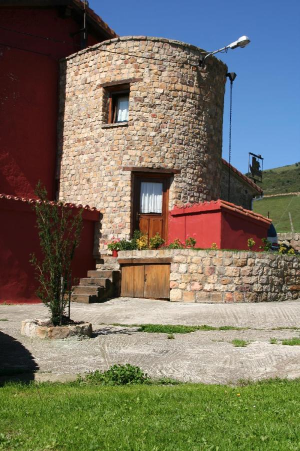 Albergue La Torre Santiurde de Reinosa Exterior photo